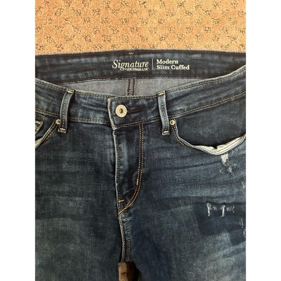 Levi Signature Modern Slim Cuffed Size 10 Inseam 27inches - Picture 3 of 10